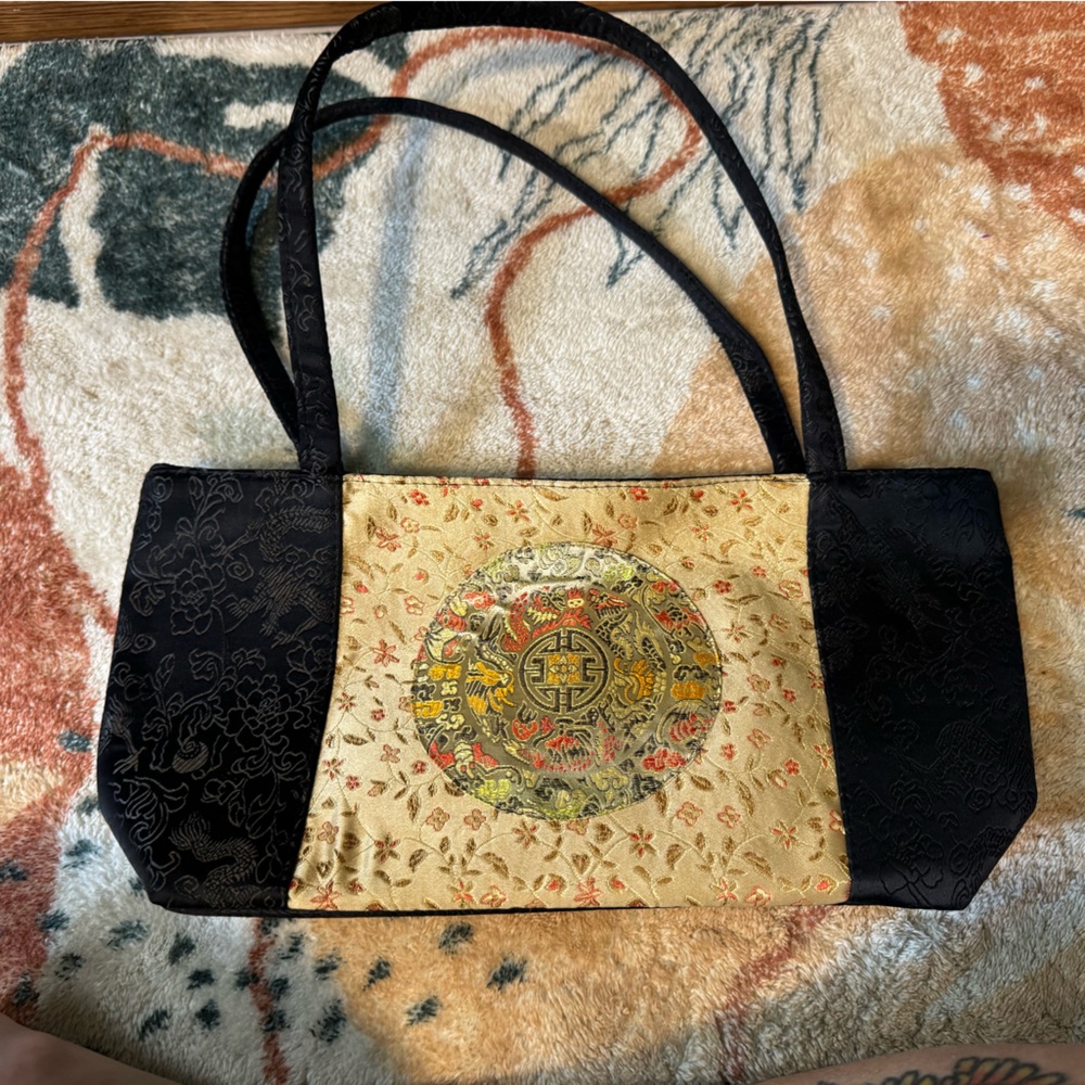 Black and Gold Women's Bag Chinese Style
